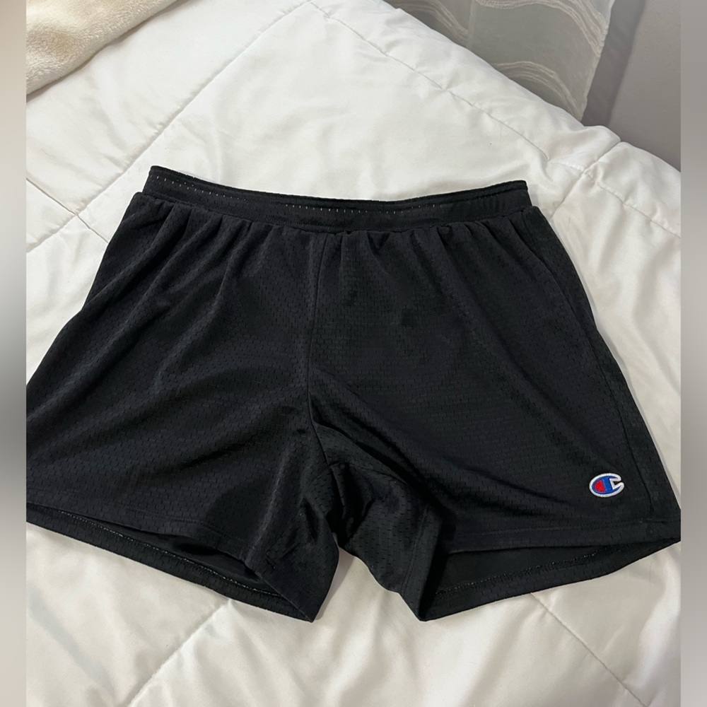 Black Champion Shorts - size medium